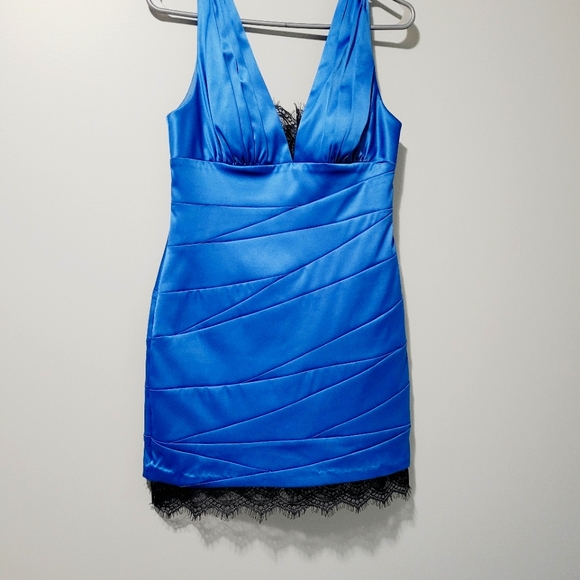 Dress, Blouse from Small to Medium - Picture 6 of 12